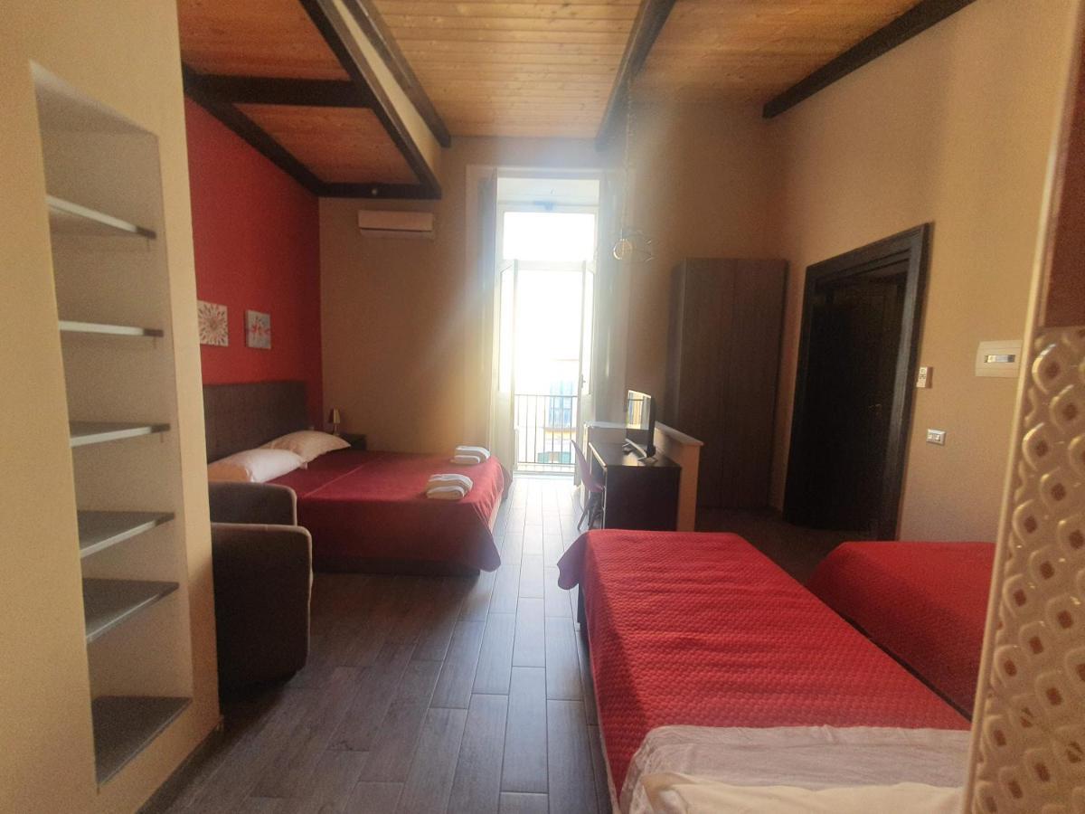 Emyjo Central B&B Νάπολη Εξωτερικό φωτογραφία