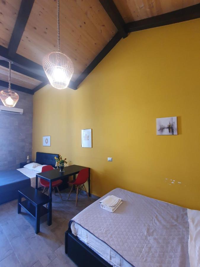 Emyjo Central B&B Νάπολη Εξωτερικό φωτογραφία