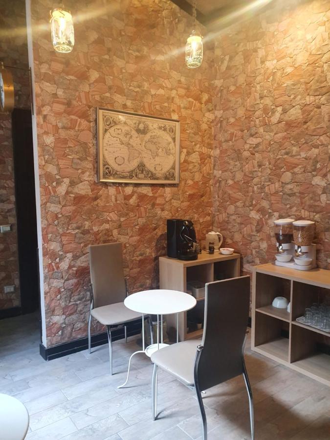 Emyjo Central B&B Νάπολη Εξωτερικό φωτογραφία